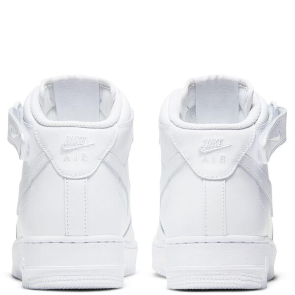 Nike Chaussures Air Force 1 Mid '07 en cuir pour femme, blanc – Image 7